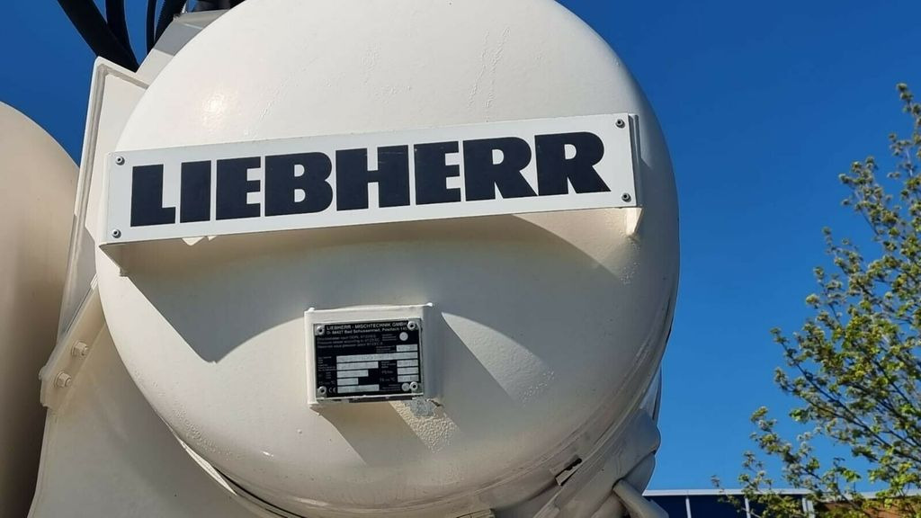 Müller-Mitteltal 2 Achs Betonmischauflieger Liebherr Müller-Mitteltal 2 Achs Betonmischauflieger Liebherr - Semi-remorque malaxeur: photos 4 Müller-Mitteltal 2 Achs Betonmischauflieger Liebherr Müller-Mitteltal 2 Achs Betonmischauflieger Liebherr - Semi-remorque malaxeur: photos 4