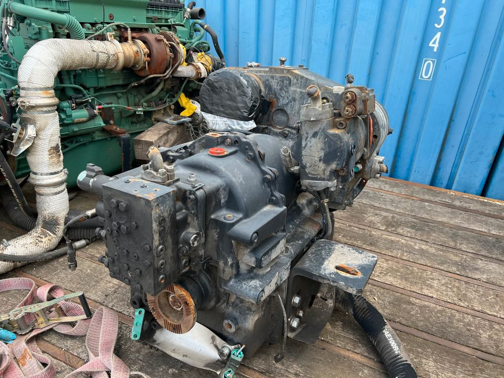 SPICER Lastschaltgetriebe Powershift transmissi - Transmission pour Camion: photos 2 SPICER Lastschaltgetriebe Powershift transmissi - Transmission pour Camion: photos 2