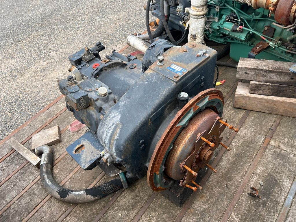 SPICER Lastschaltgetriebe Powershift transmissi - Transmission pour Camion: photos 4 SPICER Lastschaltgetriebe Powershift transmissi - Transmission pour Camion: photos 4