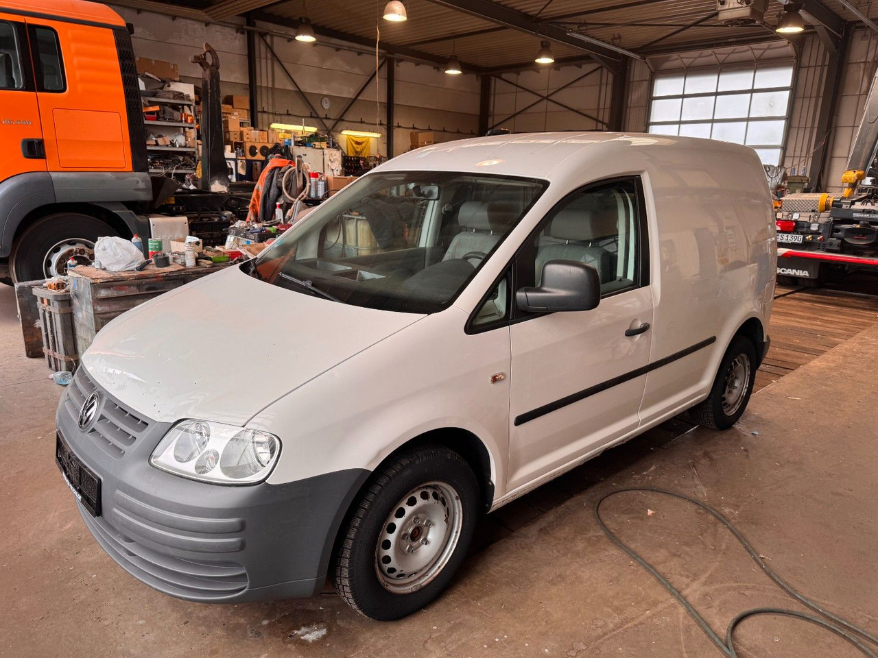 Volkswagen Caddy 69 PS Diesel - Fourgonnette: photos 1 Volkswagen Caddy 69 PS Diesel - Fourgonnette: photos 1