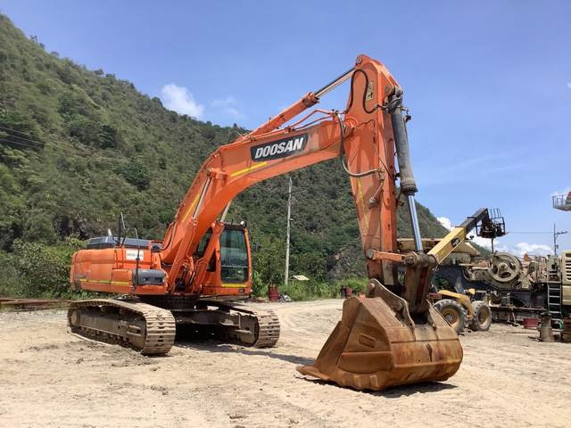 Doosan DX340LCA - Pelle sur chenille: photos 4 Doosan DX340LCA - Pelle sur chenille: photos 4