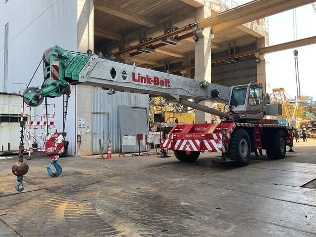 Link-Belt RTC8050-2 - Grue automotrice lente: photos 2 Link-Belt RTC8050-2 - Grue automotrice lente: photos 2
