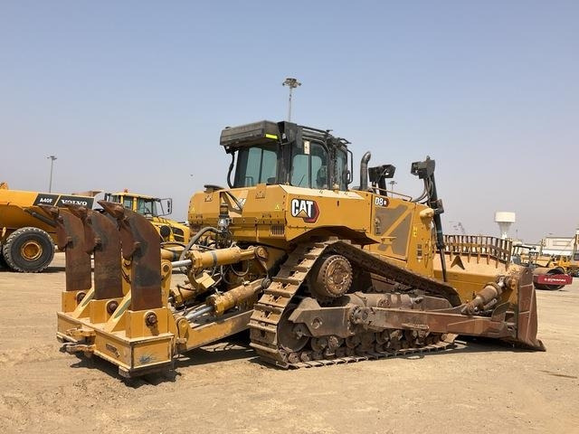 CAT D8R - Bulldozer: photos 3 CAT D8R - Bulldozer: photos 3