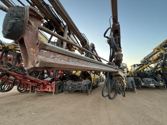 Epiroc Boomer XE3C - Machine d'exploitation minière: photos 4 Epiroc Boomer XE3C - Machine d'exploitation minière: photos 4