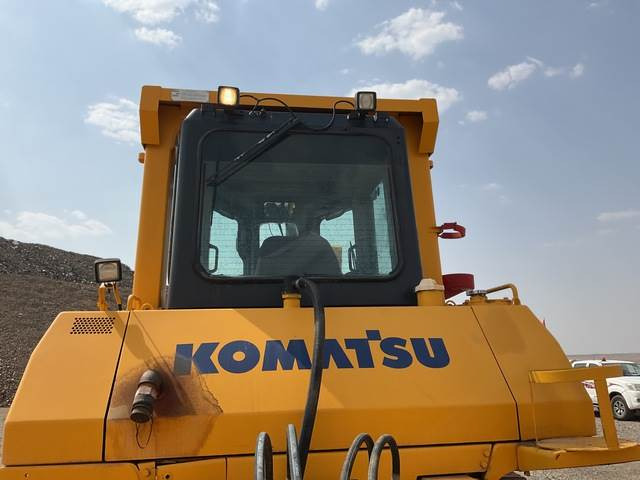 Bulldozer Komatsu D85EX-15: photos 15