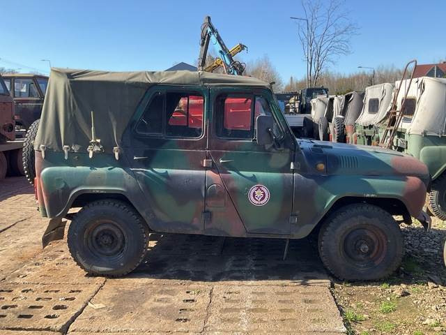 UAZ 469B - Voiture: photos 1 UAZ 469B - Voiture: photos 1