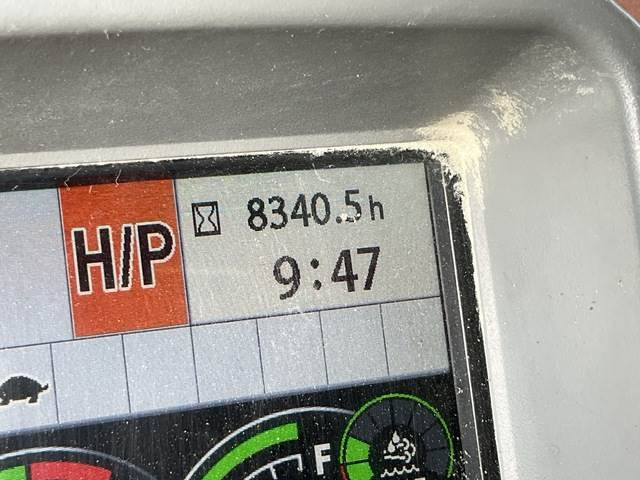 Pelle sur chenille Hitachi ZX490LCH-6: photos 8