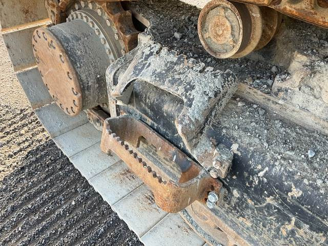 Pelle sur chenille Hitachi ZX490LCH-6: photos 9
