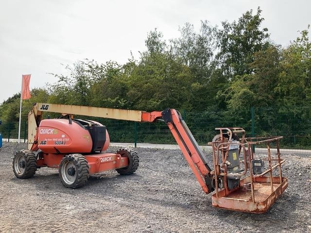 JLG 600AJ - Nacelle articulée: photos 4 JLG 600AJ - Nacelle articulée: photos 4