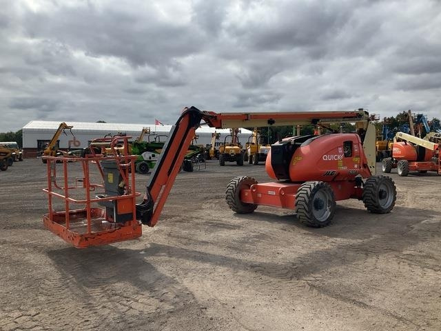 JLG 600AJ - Nacelle articulée: photos 1 JLG 600AJ - Nacelle articulée: photos 1