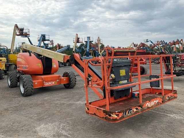 JLG 600AJ - Nacelle articulée: photos 4 JLG 600AJ - Nacelle articulée: photos 4