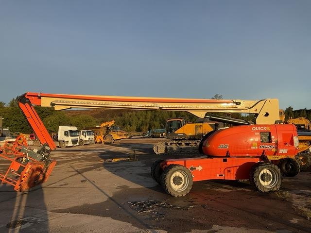JLG 860SJ - Nacelle articulée: photos 2 JLG 860SJ - Nacelle articulée: photos 2