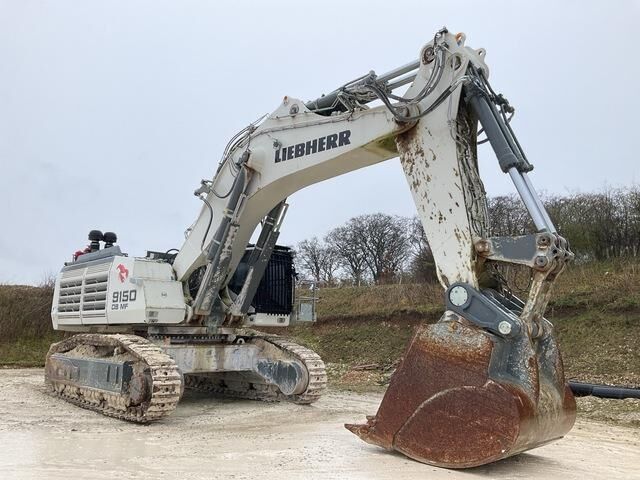Liebherr R9150B - Pelle sur chenille: photos 4 Liebherr R9150B - Pelle sur chenille: photos 4