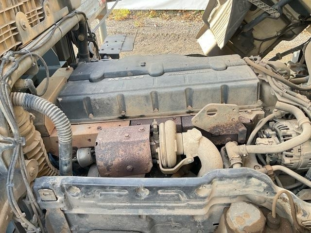 MAN TGM26.290 - Camion grue: photos 2 MAN TGM26.290 - Camion grue: photos 2