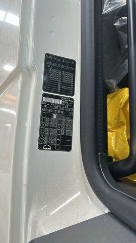 MAN TGS33.400 Jetter - Camion hydrocureur: photos 2 MAN TGS33.400 Jetter - Camion hydrocureur: photos 2