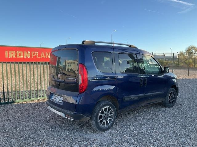 Fiat Doblo - Voiture: photos 4 Fiat Doblo - Voiture: photos 4