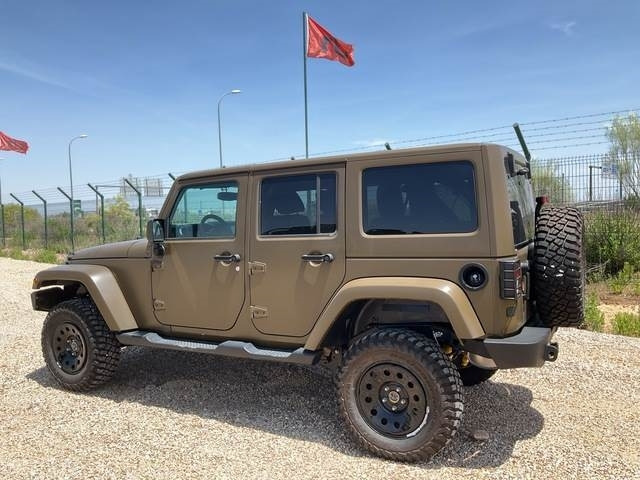 Jeep Wrangler JK Command - Voiture: photos 2 Jeep Wrangler JK Command - Voiture: photos 2