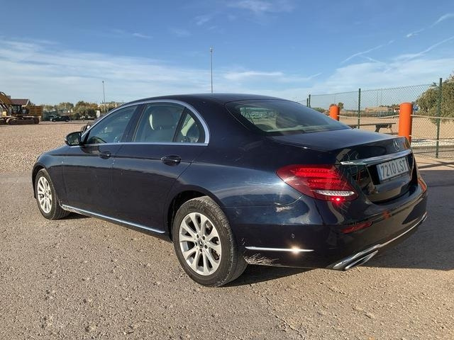 Mercedes-Benz E220D - Voiture: photos 2 Mercedes-Benz E220D - Voiture: photos 2