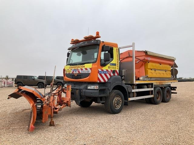 Renault Kerax 430.26 - Engin de déneigement: photos 1 Renault Kerax 430.26 - Engin de déneigement: photos 1