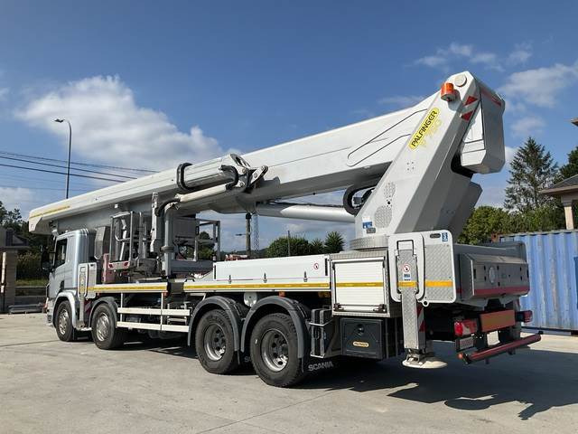 Scania P410LB - Camion avec nacelle: photos 2 Scania P410LB - Camion avec nacelle: photos 2