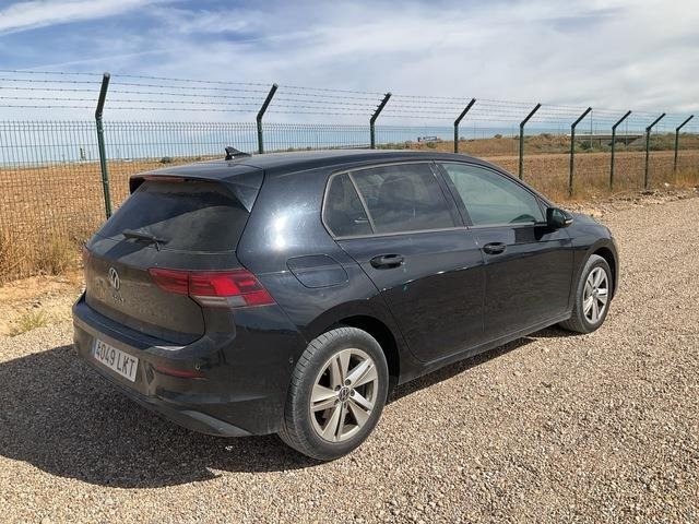 Volkswagen Golf - Voiture: photos 3 Volkswagen Golf - Voiture: photos 3