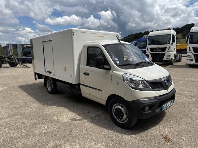 Piaggio Porter NP6 - Fourgon utilitaire: photos 4 Piaggio Porter NP6 - Fourgon utilitaire: photos 4