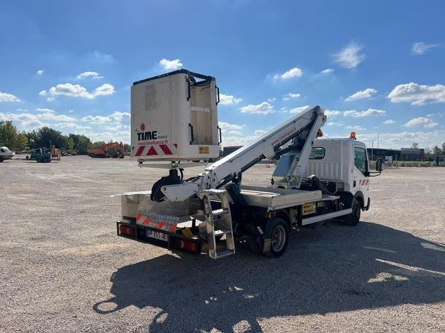 Renault Maxity 120DXI - Camion avec nacelle: photos 3 Renault Maxity 120DXI - Camion avec nacelle: photos 3