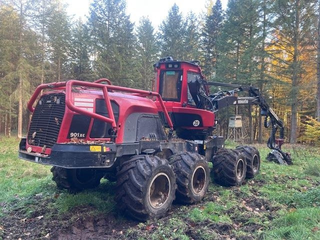 Komatsu XH901XC-6 - Abatteuse: photos 3 Komatsu XH901XC-6 - Abatteuse: photos 3