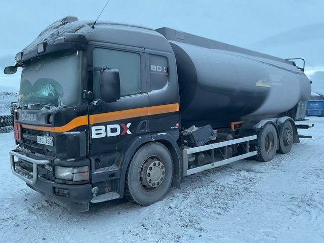 Scania P114LB-380 - Camion citerne: photos 1 Scania P114LB-380 - Camion citerne: photos 1