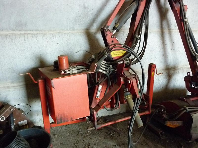 Dücker FBM300 + Schlegelmähkopf - Epareuse: photos 3 Dücker FBM300 + Schlegelmähkopf - Epareuse: photos 3