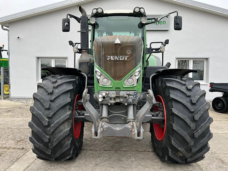 Fendt 824 Vario Profi Plus - Tracteur agricole: photos 3 Fendt 824 Vario Profi Plus - Tracteur agricole: photos 3
