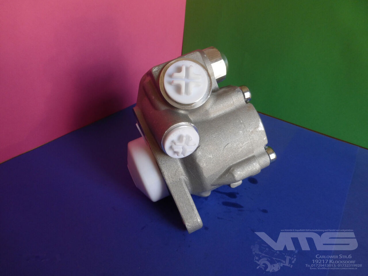 New MAN -81.47101-6122 - Pompe de support pour Camion: photos 1 New MAN -81.47101-6122 - Pompe de support pour Camion: photos 1