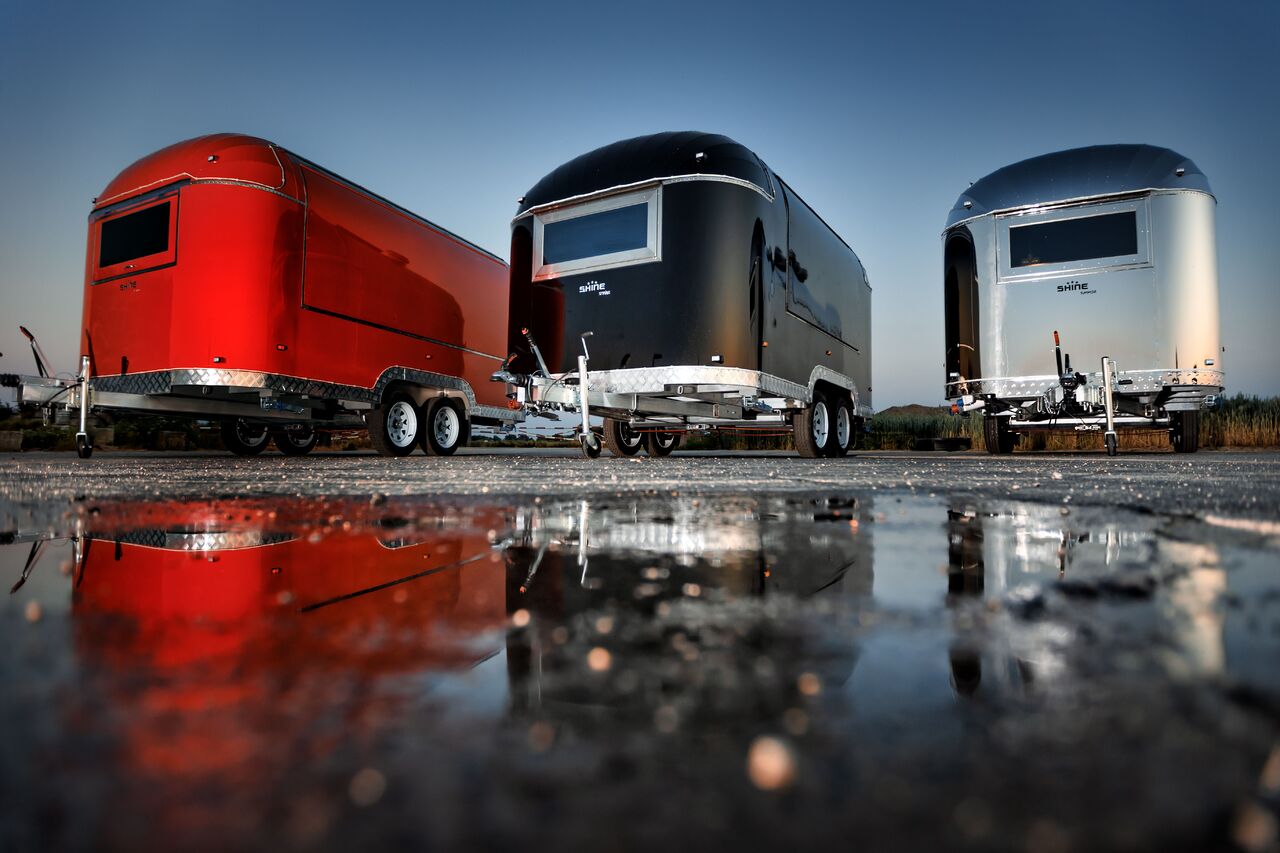 SHINE Spring RED - Remorque magasin: photos 3 SHINE Spring RED - Remorque magasin: photos 3