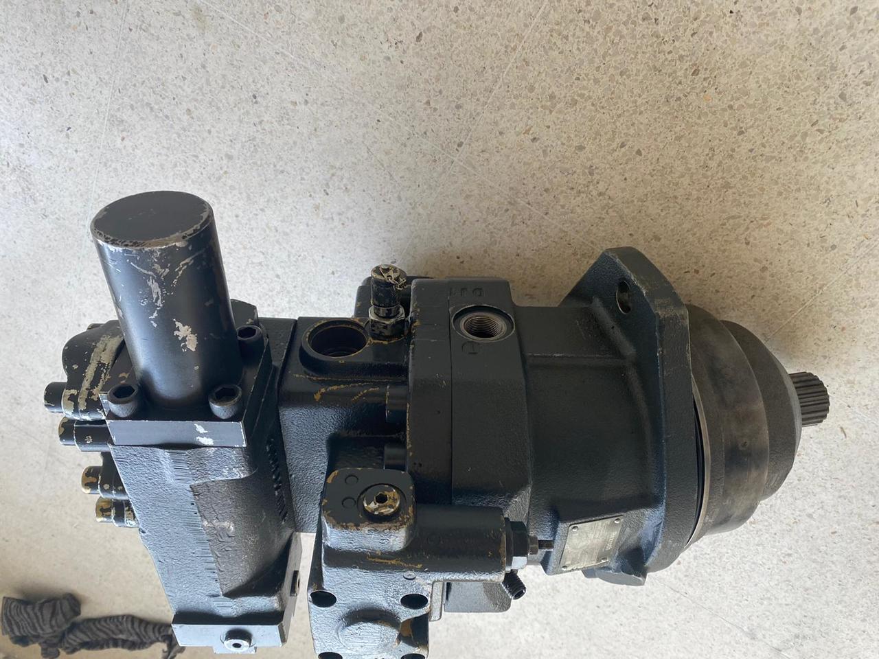 BOSCH / REXROTH A6VE160HD1D/63W-VZL38000B-Y - Moteur hydraulique pour Engins de chantier: photos 2 BOSCH / REXROTH A6VE160HD1D/63W-VZL38000B-Y - Moteur hydraulique pour Engins de chantier: photos 2