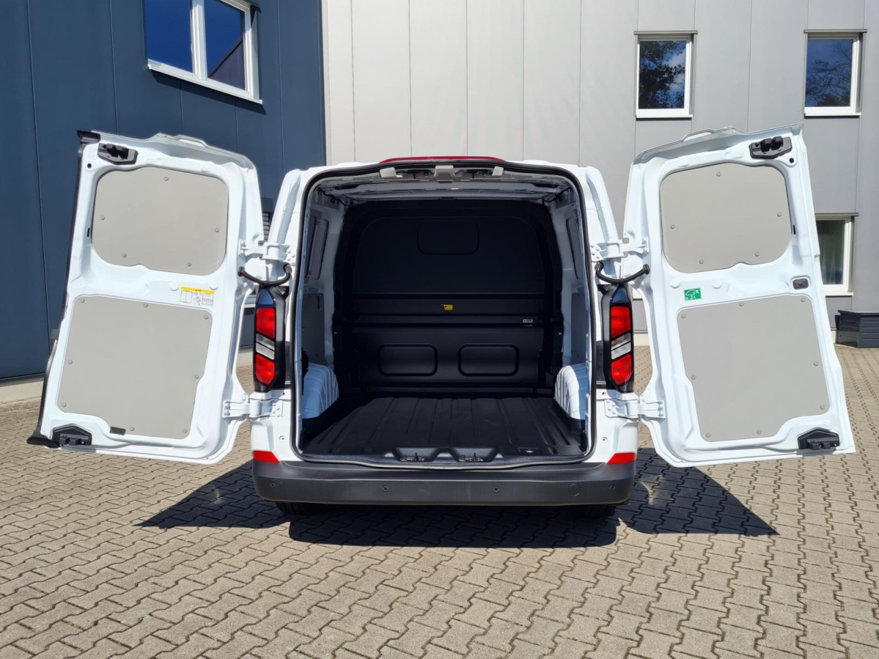 Fourgonnette, Utilitaire double cabine Ford Custom Kasten Doka L2 Trend KLIMA KAMERA PDC TEMPOMAT: photos 17 Fourgonnette, Utilitaire double cabine Ford Custom Kasten Doka L2 Trend KLIMA KAMERA PDC TEMPOMAT: photos 17