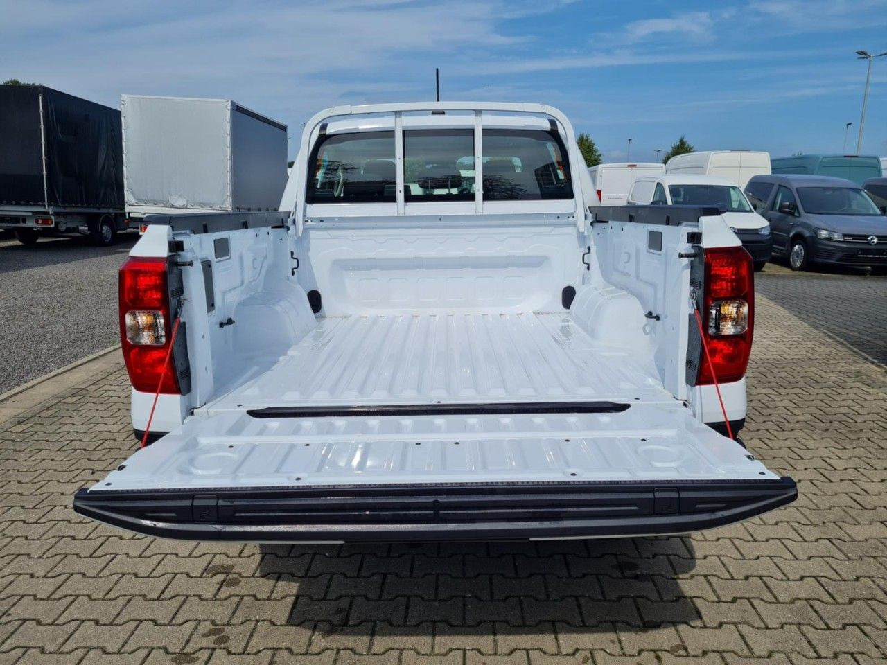 Ford Ranger Doka 2.0 Ecoblue XL 4x4 KLIMA KAMERA TEMP - SUV: photos 5 Ford Ranger Doka 2.0 Ecoblue XL 4x4 KLIMA KAMERA TEMP - SUV: photos 5