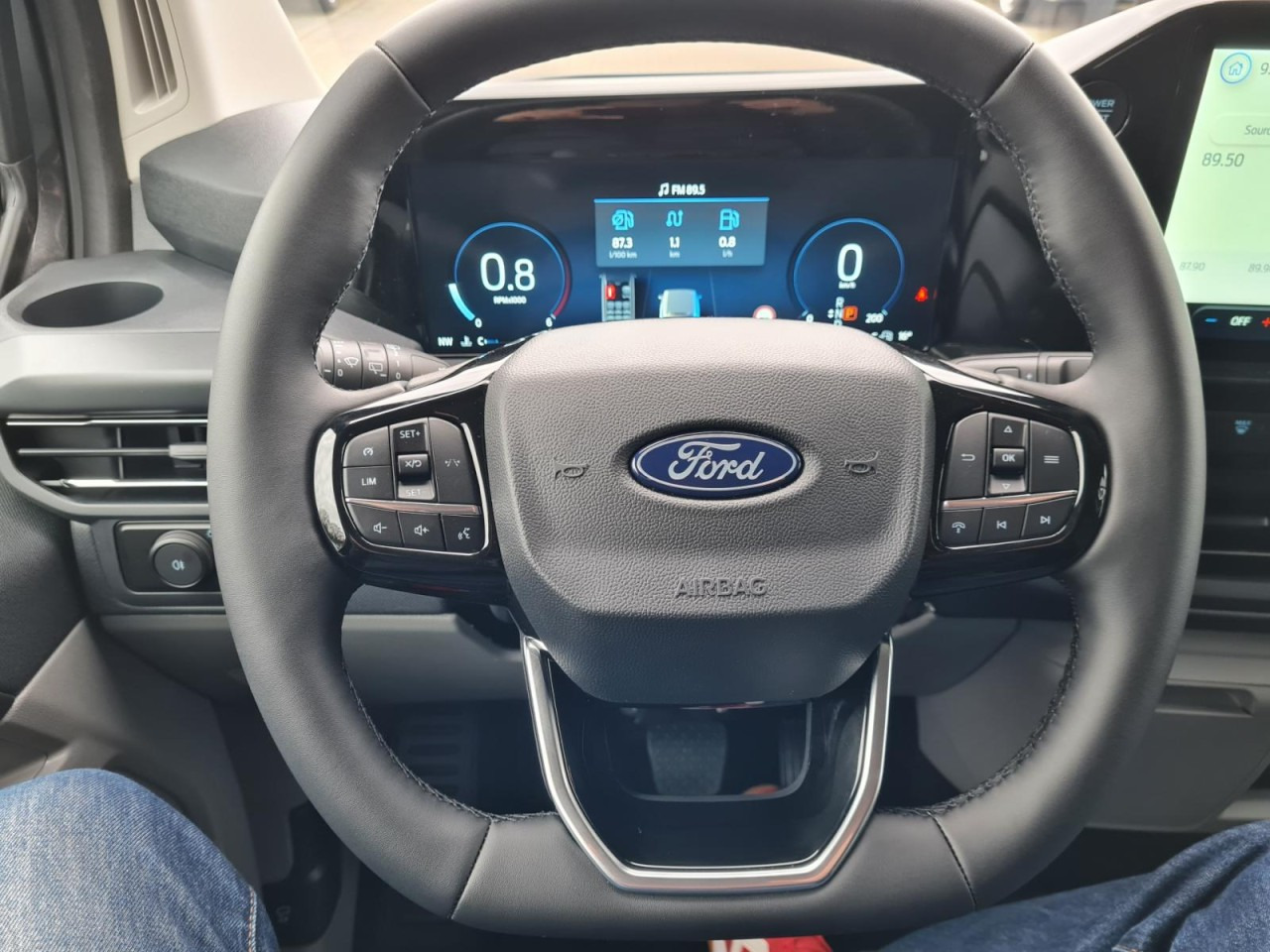 Transport de personnes Ford Tourneo Custom 320 L1 AG Titanium X AHK LED NAVI 2X SCHIEBE: photos 7