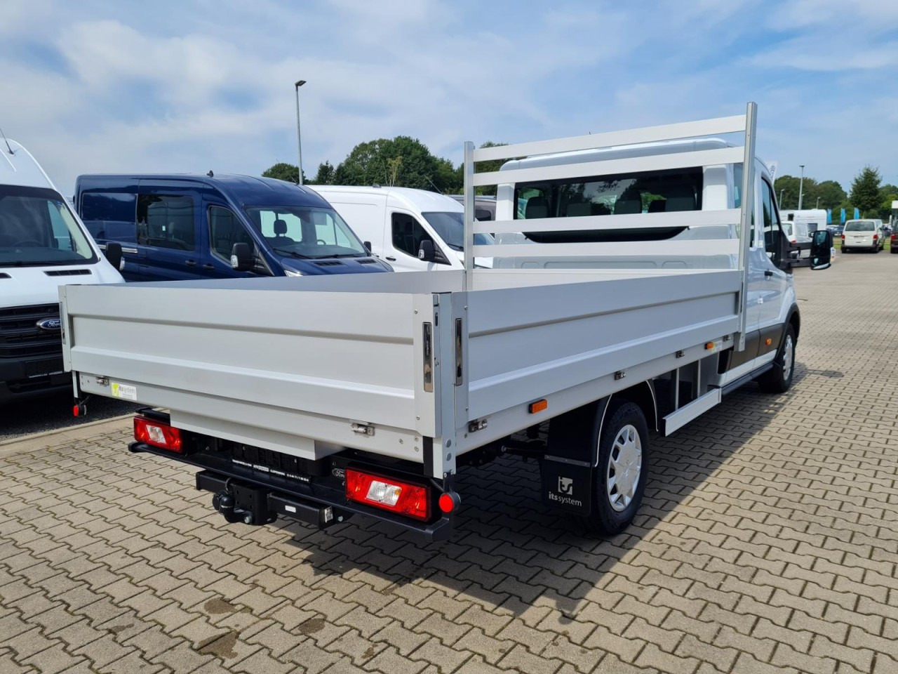 Ford Transit 350 Doka L3 L4 Trend RWD AHK KLIMA TEMPOMAT - Utilitaire plateau, Utilitaire double cabine: photos 4 Ford Transit 350 Doka L3 L4 Trend RWD AHK KLIMA TEMPOMAT - Utilitaire plateau, Utilitaire double cabine: photos 4