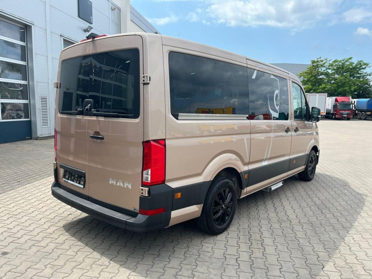 MAN TGE 3.180 TDi Kombi 9 Sitzer LED LM KAMERA Sonde - Transport de personnes: photos 4 MAN TGE 3.180 TDi Kombi 9 Sitzer LED LM KAMERA Sonde - Transport de personnes: photos 4