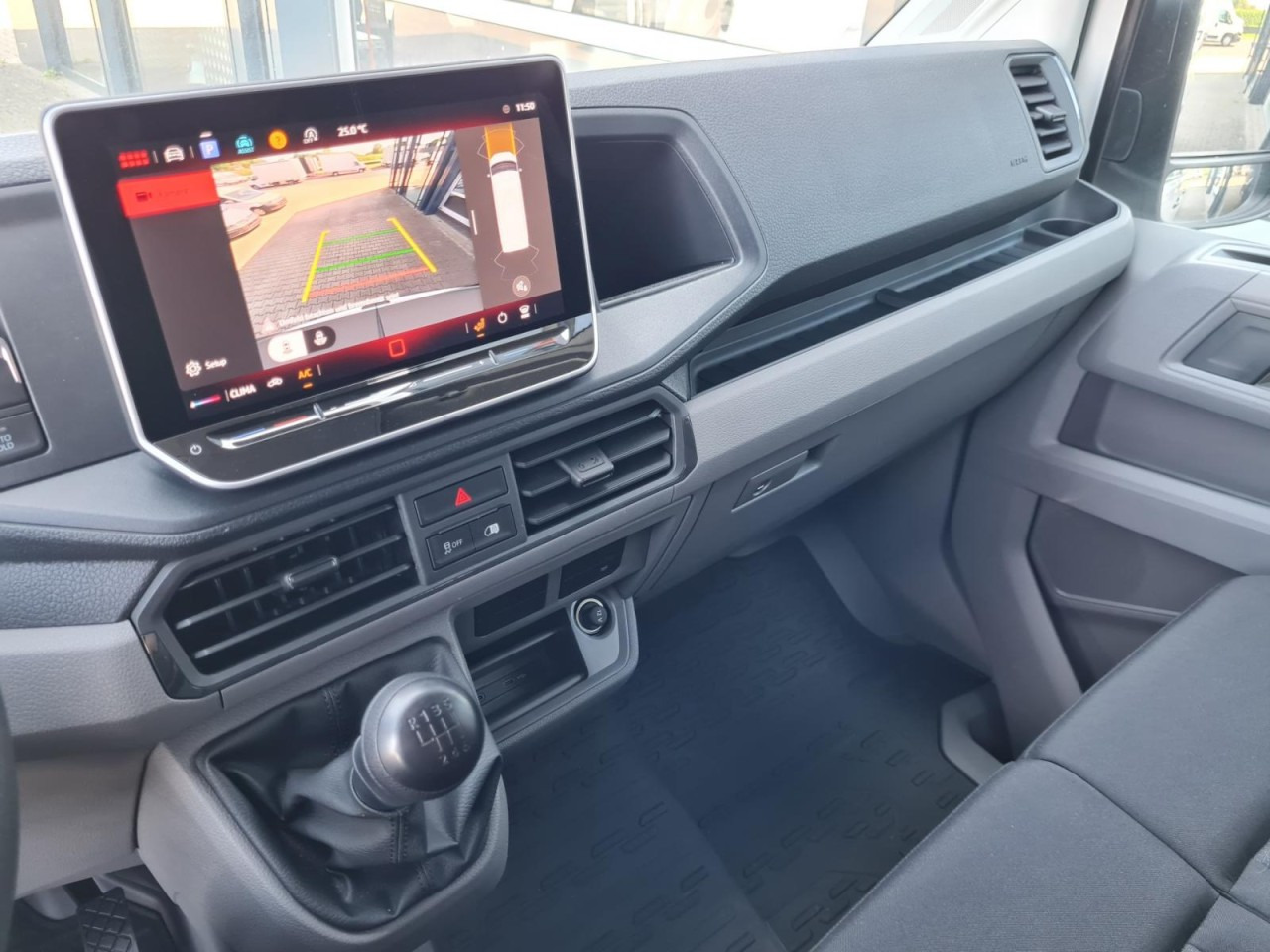 Fourgon utilitaire Man TGE 3.140 Kasten lang L4H3 KAMERA LED HOLZLADEBODEN: photos 10 Fourgon utilitaire Man TGE 3.140 Kasten lang L4H3 KAMERA LED HOLZLADEBODEN: photos 10