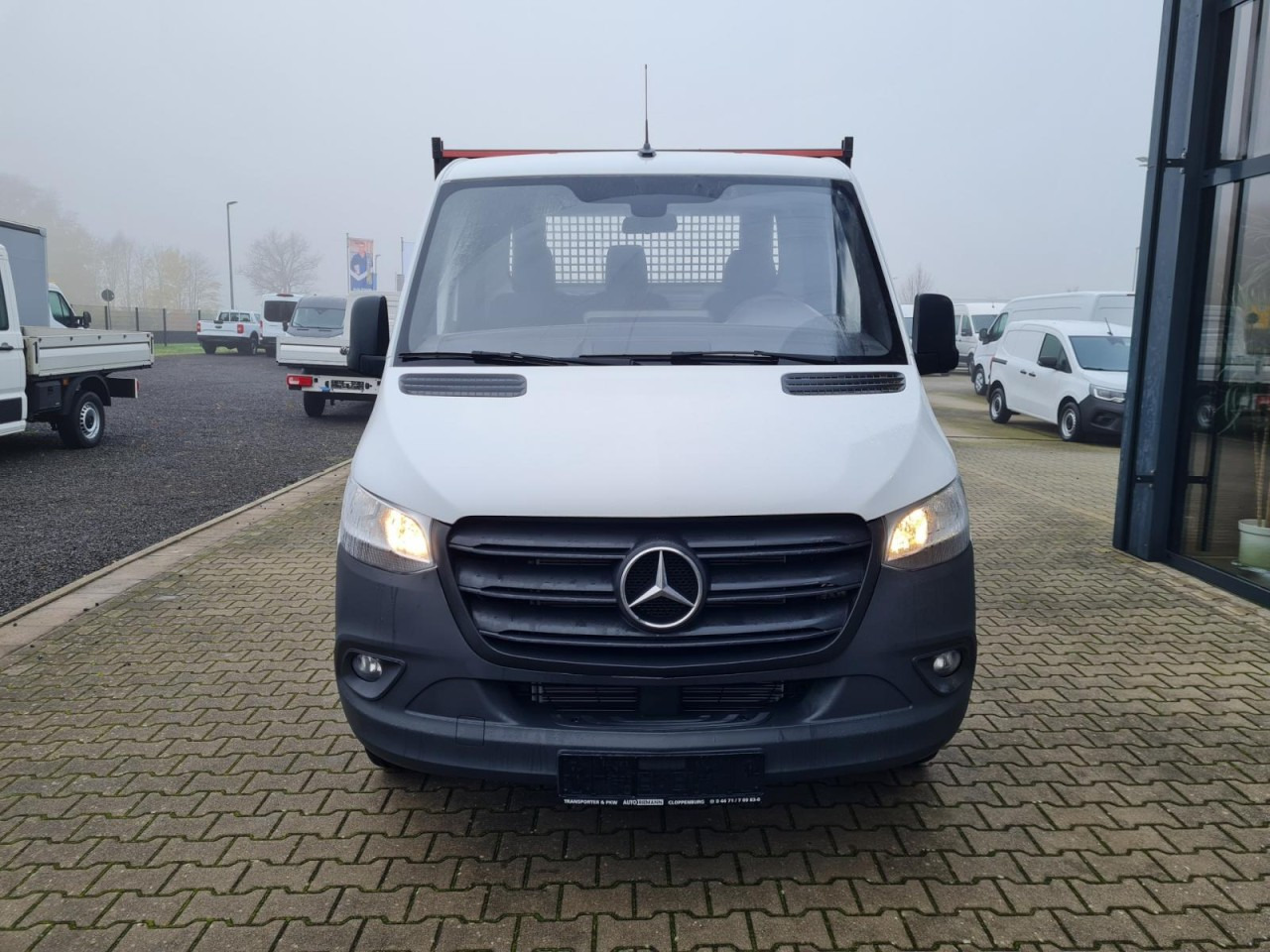 Mercedes-Benz Sprinter 315 AG Pritsche RWD AHK TEMPOMAT MBux - Utilitaire plateau: photos 2 Mercedes-Benz Sprinter 315 AG Pritsche RWD AHK TEMPOMAT MBux - Utilitaire plateau: photos 2