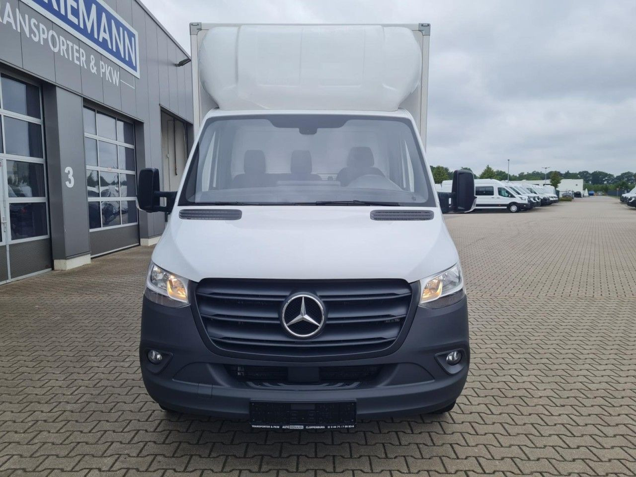 Mercedes-Benz Sprinter 315 CDI Koffer RWD KLIMA TEMPOMAT RWD - Fourgon grand volume: photos 2 Mercedes-Benz Sprinter 315 CDI Koffer RWD KLIMA TEMPOMAT RWD - Fourgon grand volume: photos 2