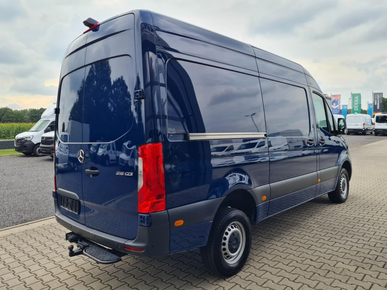 Mercedes-Benz Sprinter 316 Kasten CDI MR RWD AHK MBUX KAMERA - Fourgon utilitaire: photos 4 Mercedes-Benz Sprinter 316 Kasten CDI MR RWD AHK MBUX KAMERA - Fourgon utilitaire: photos 4