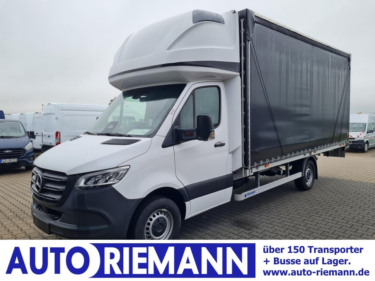 Mercedes-Benz Sprinter 317 AG Pritsche Schiebe Plane Schlafkab - Utilitaire rideaux coulissants (PLSC): photos 1 Mercedes-Benz Sprinter 317 AG Pritsche Schiebe Plane Schlafkab - Utilitaire rideaux coulissants (PLSC): photos 1