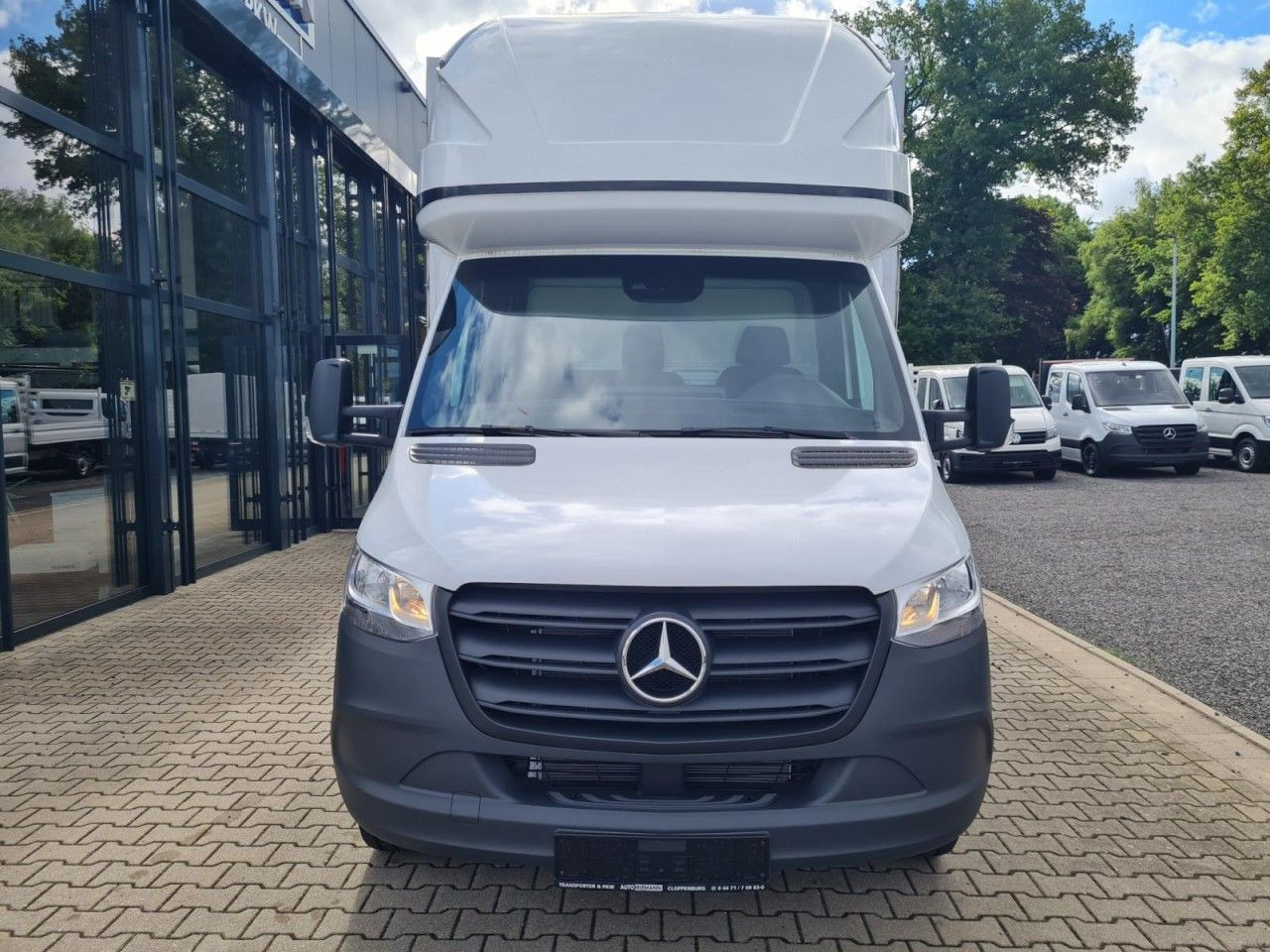 Mercedes-Benz Sprinter 317 CDI Pritsche Plane Schlafkab. RWD - Utilitaire rideaux coulissants (PLSC): photos 2 Mercedes-Benz Sprinter 317 CDI Pritsche Plane Schlafkab. RWD - Utilitaire rideaux coulissants (PLSC): photos 2