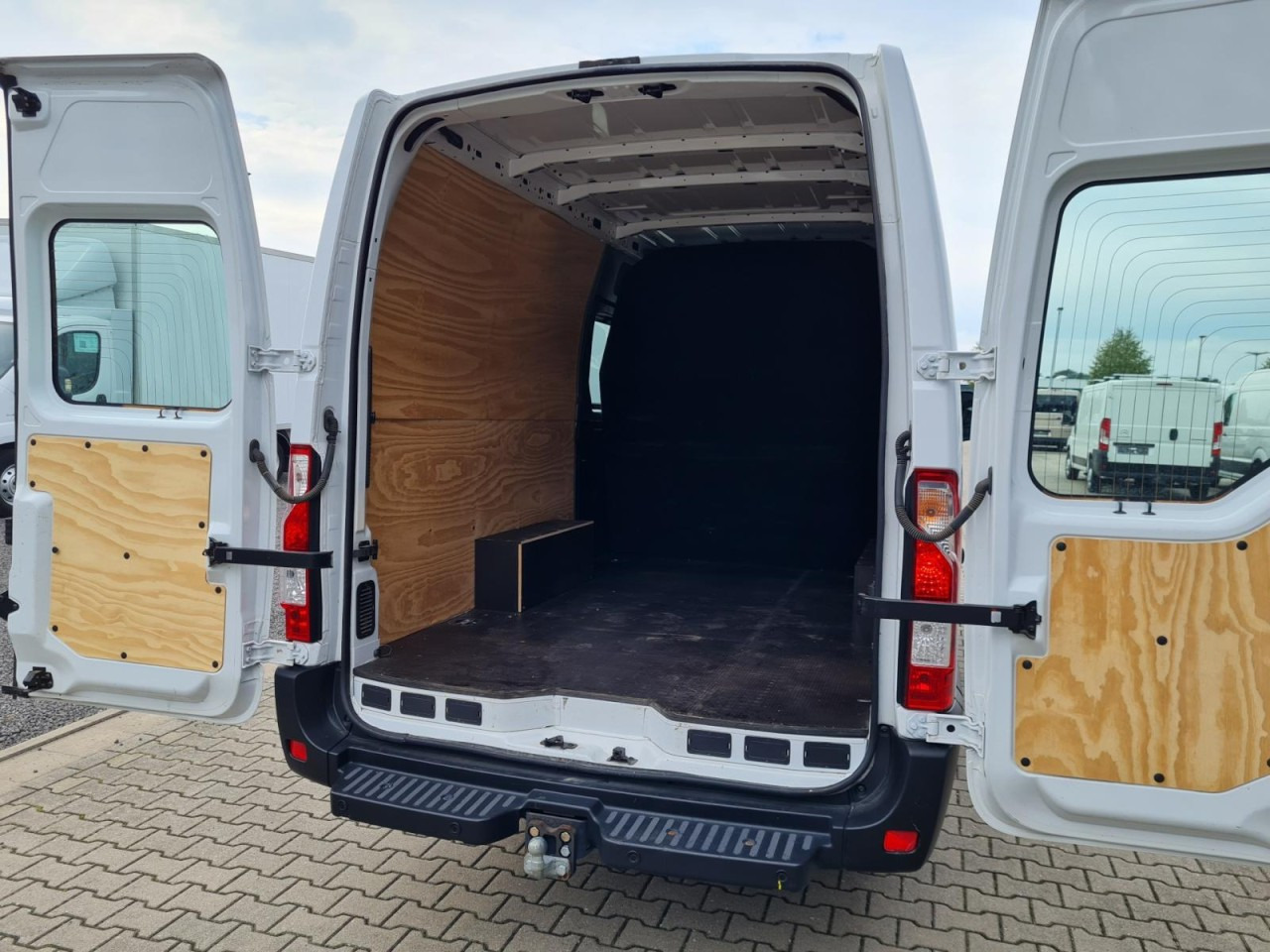 Fourgon utilitaire, Utilitaire double cabine Renault Master 35 Kasten LR Doka 6-Sitze 4x4 Allrad AHK KLIMA PDC: photos 7