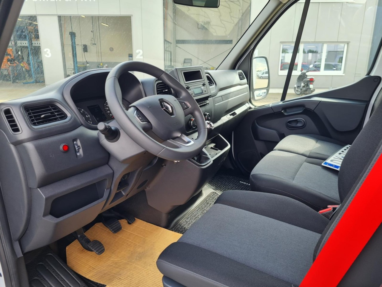 Utilitaire rideaux coulissants (PLSC) Renault Master 35 Pritsche Schiebe Plane Schlafkab. STHZ: photos 6 Utilitaire rideaux coulissants (PLSC) Renault Master 35 Pritsche Schiebe Plane Schlafkab. STHZ: photos 6