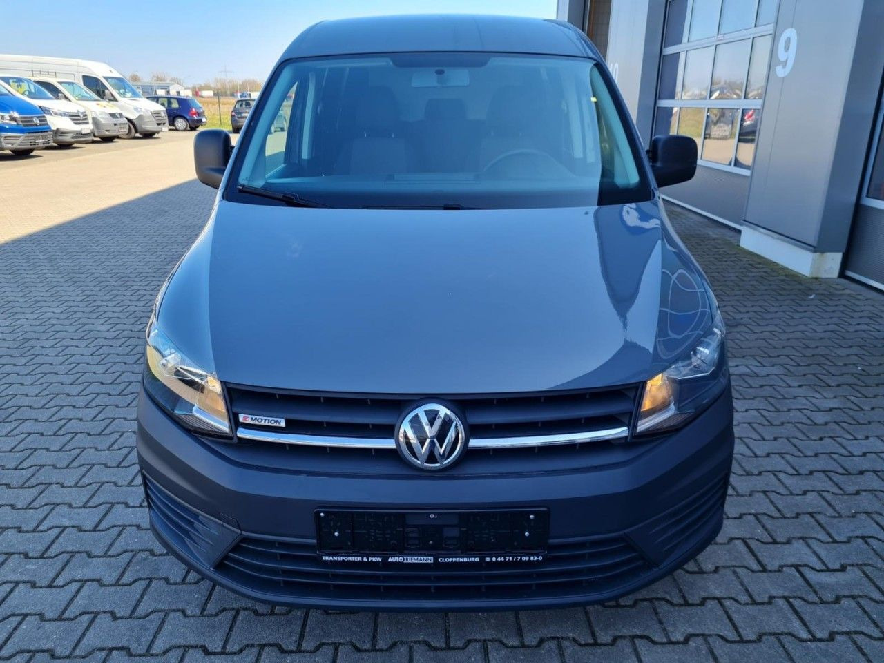 Volkswagen Caddy 4Motion TDi Kombi 5-Sitze REGALSYSTEM TEMP - Voiture: photos 2 Volkswagen Caddy 4Motion TDi Kombi 5-Sitze REGALSYSTEM TEMP - Voiture: photos 2