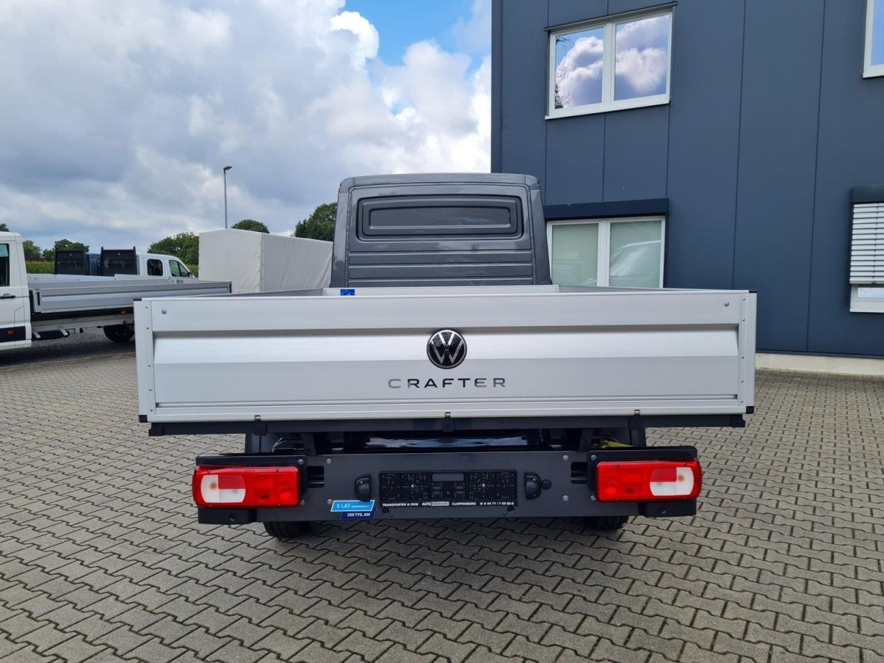 Volkswagen Crafter 35 Doka 7-Sitze MAXI L4 KLIMA TEMPOMAT - Utilitaire plateau, Utilitaire double cabine: photos 5 Volkswagen Crafter 35 Doka 7-Sitze MAXI L4 KLIMA TEMPOMAT - Utilitaire plateau, Utilitaire double cabine: photos 5