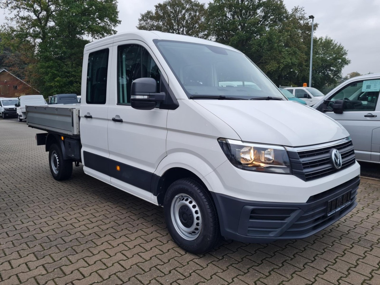 Volkswagen Crafter 35 Doka MR Pritsche AHK Klima 7 Sitzer - Utilitaire plateau, Utilitaire double cabine: photos 3 Volkswagen Crafter 35 Doka MR Pritsche AHK Klima 7 Sitzer - Utilitaire plateau, Utilitaire double cabine: photos 3